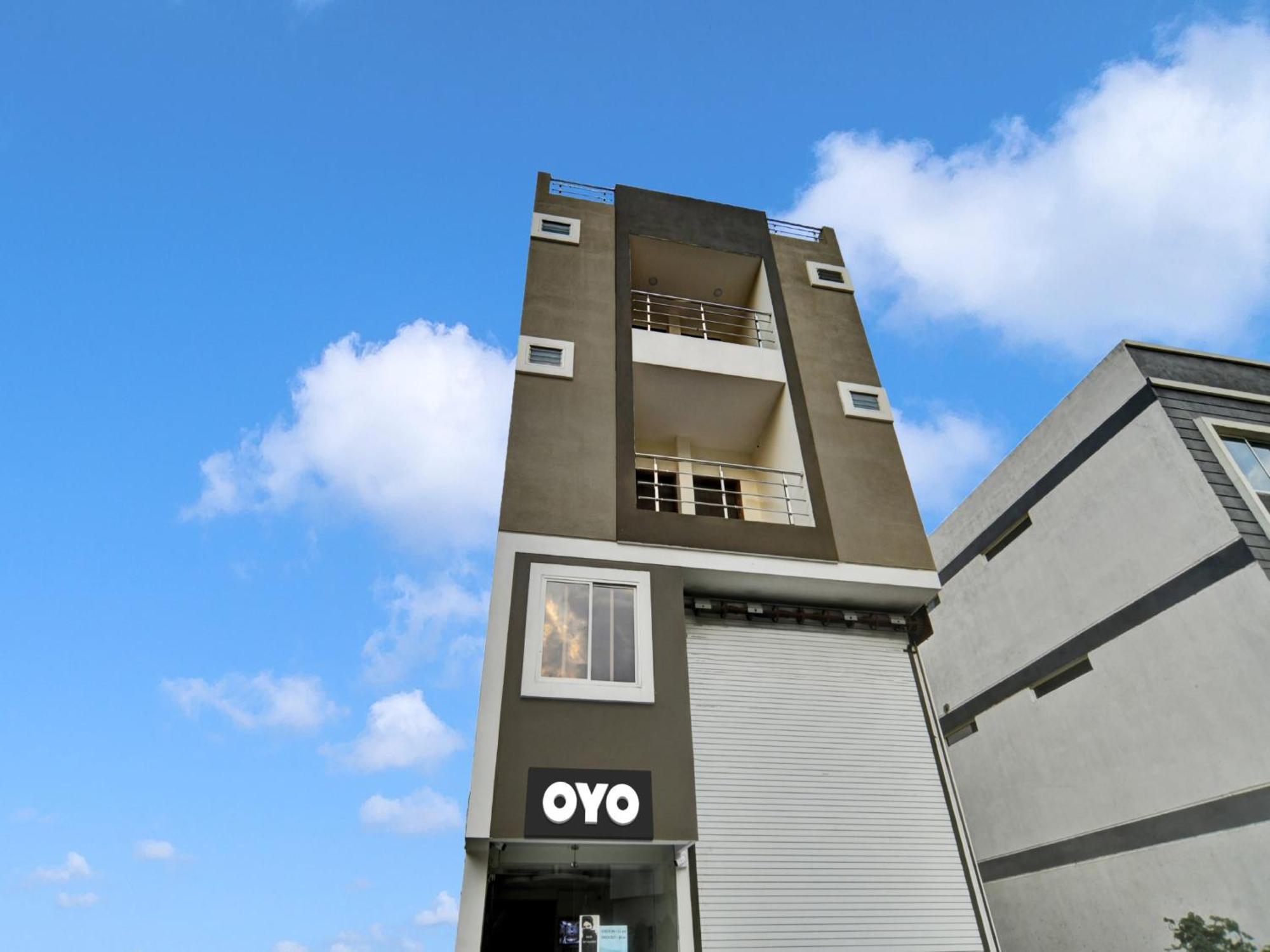 Oyo Hotel Dr Greens Indore Luaran gambar