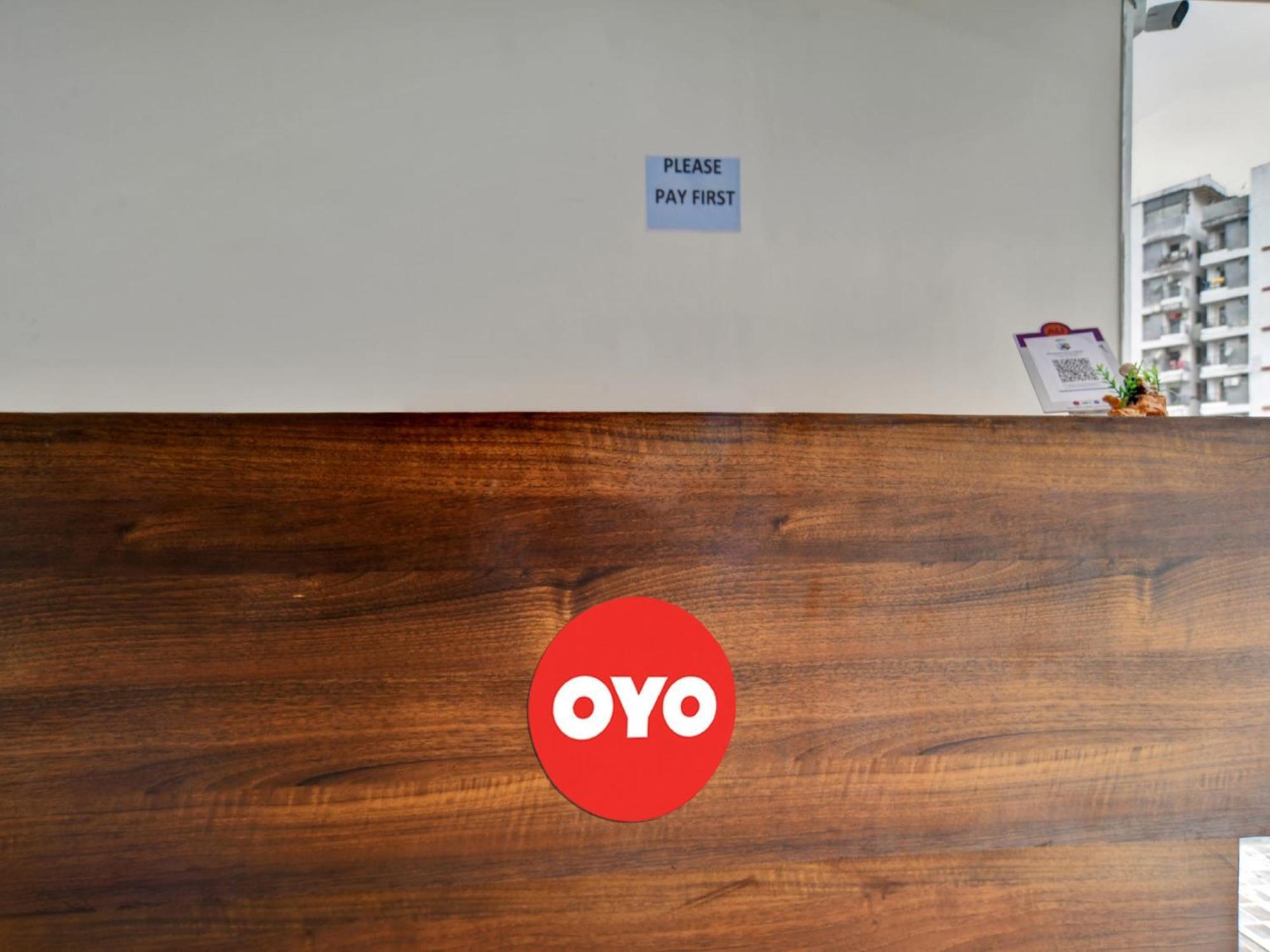 Oyo Hotel Dr Greens Indore Luaran gambar
